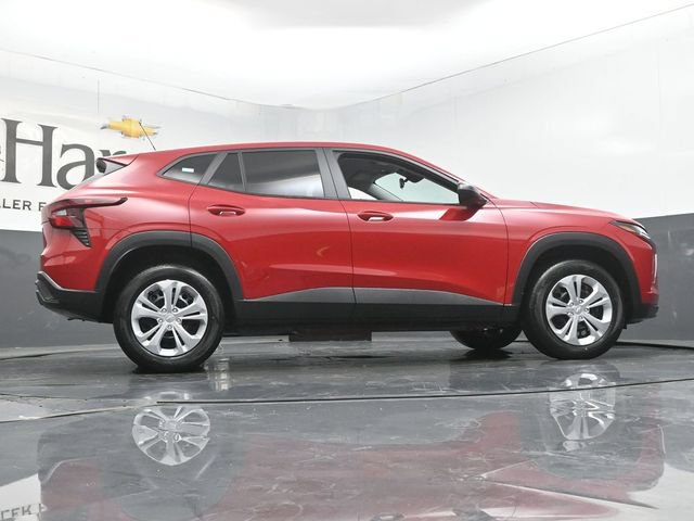 New 2026 Chevrolet Trax LS FWD image 31