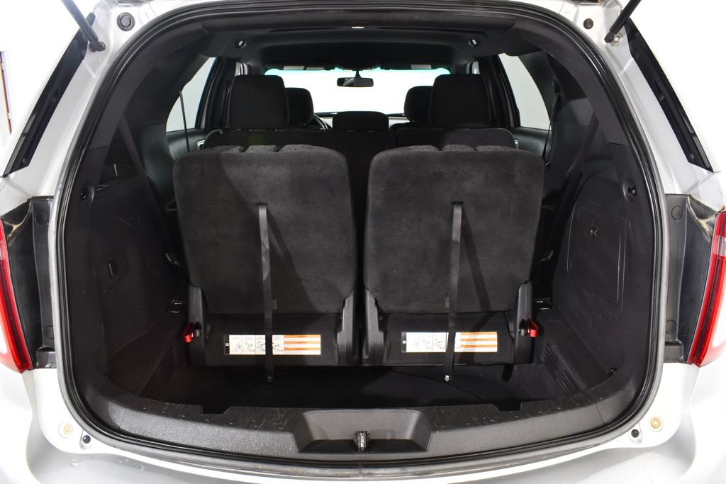 Used 2013 Ford Explorer XLT AWD/4WD image 21