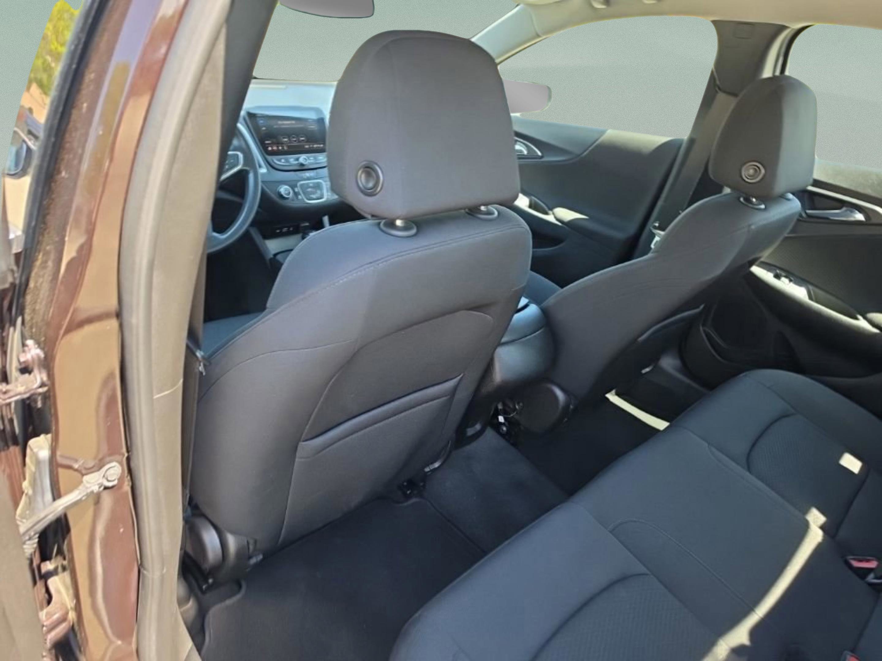 Used 2020 Chevrolet Malibu LS FWD image 20
