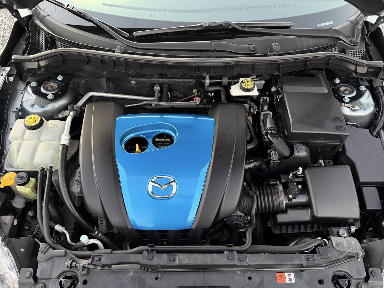 Used 2013 MAZDA MAZDA3 i Touring image 17