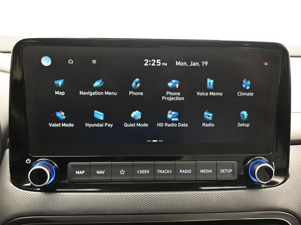 Used 2023 Hyundai Kona Limited w/ Cargo Package FWD image 17