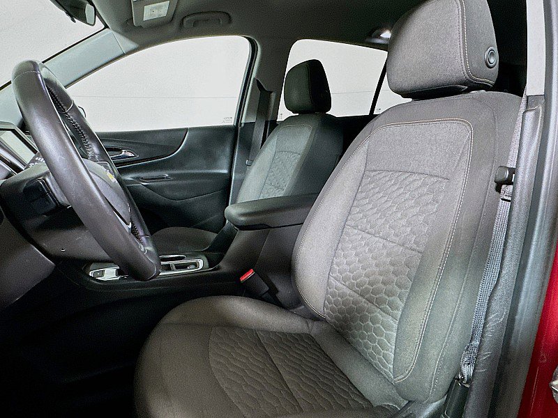 Used 2018 Chevrolet Equinox LT AWD/4WD image 11