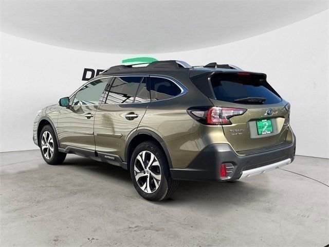 Used 2022 Subaru Outback Touring image 6