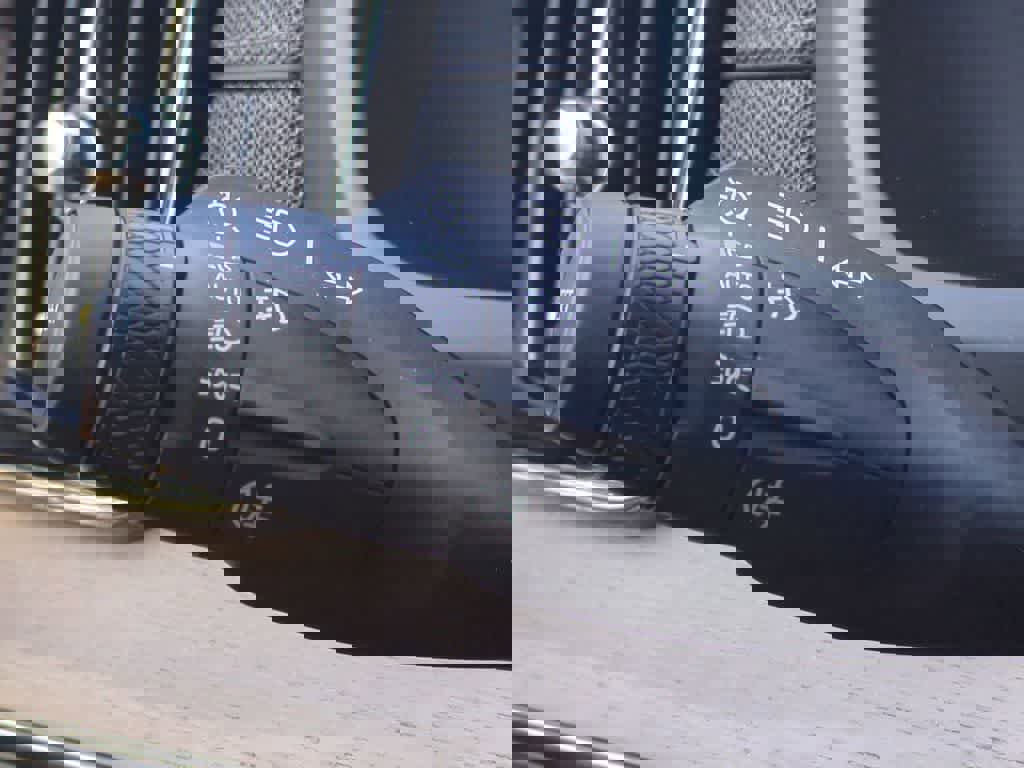 Used 2026 Volvo XC90 B6 Plus w/ Protection Package Premier image 26