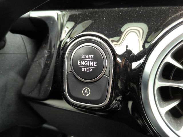 Used 2021 Mercedes-Benz GLA 35 AMG 4MATIC w/ Premium Package image 46