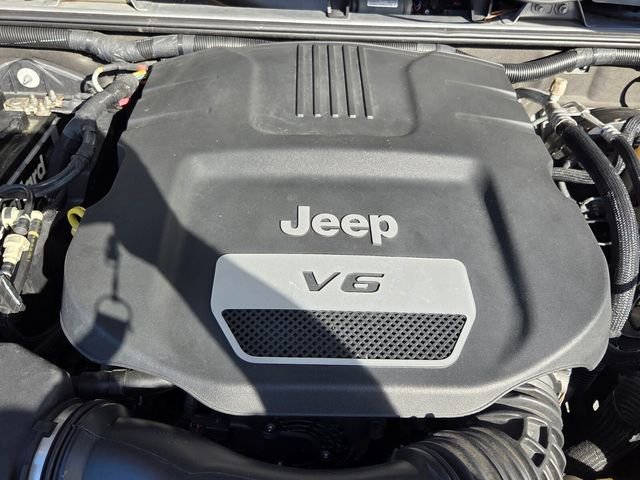 Used 2016 Jeep Wrangler Unlimited Sport w/ Quick Order Package 24S image 22