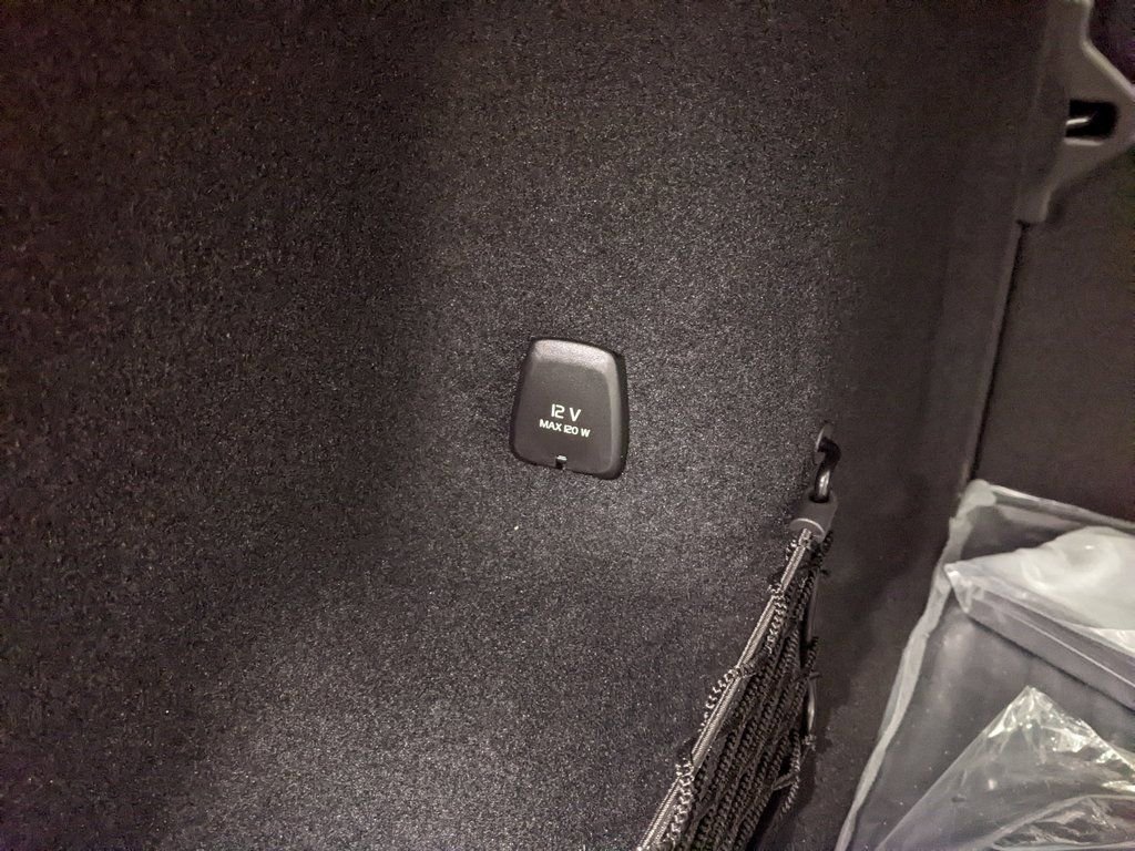 New 2026 Volvo XC60 T8 Polestar w/ Protection Package Premier image 28