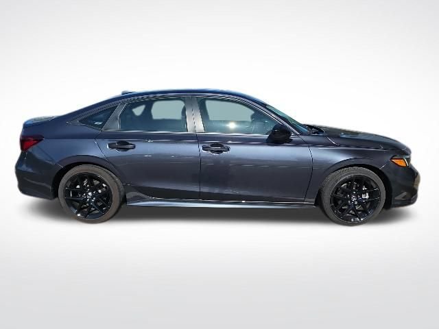 Used 2025 Honda Civic Sport image 5