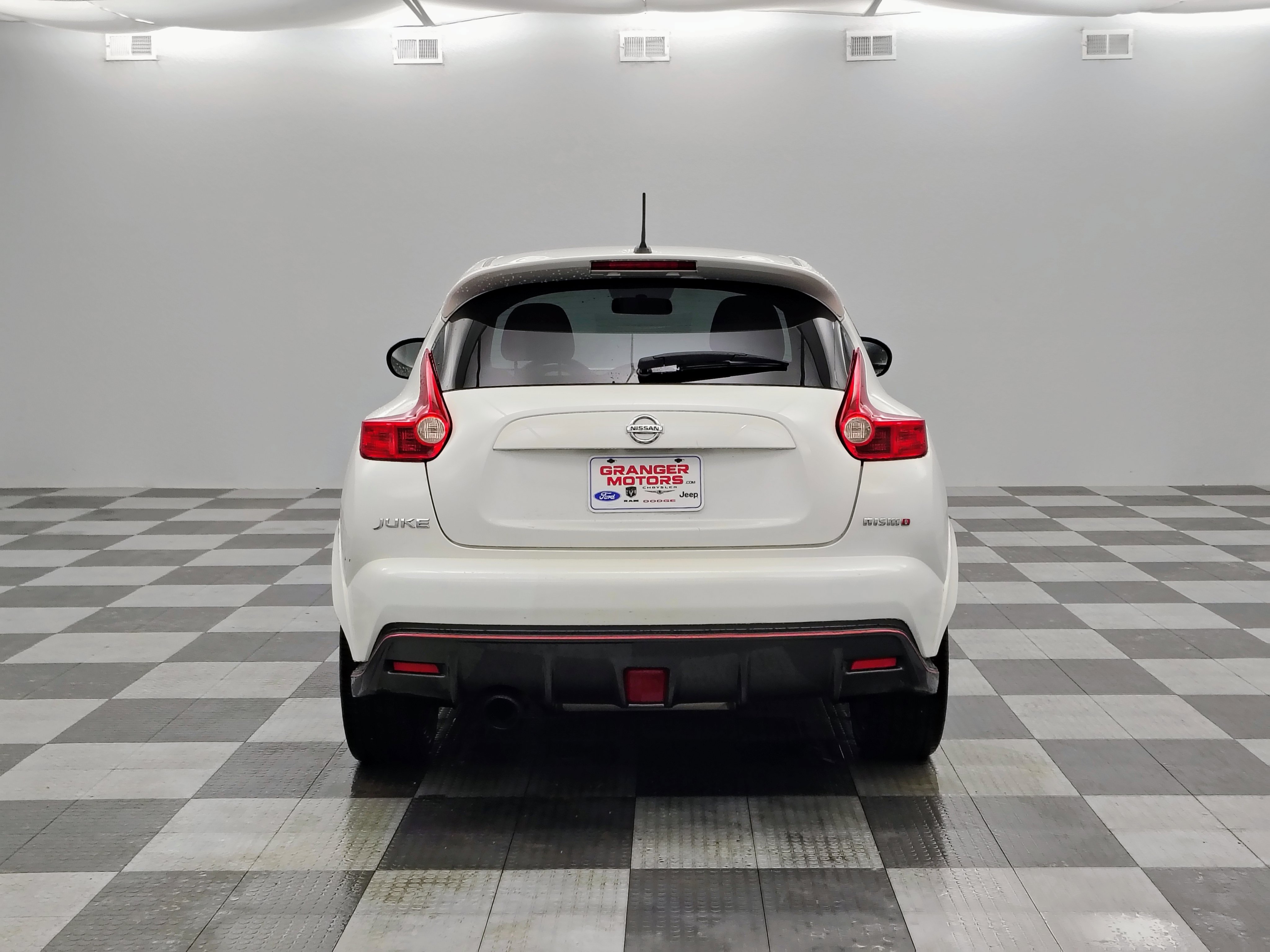 Used 2013 Nissan Juke NISMO image 7