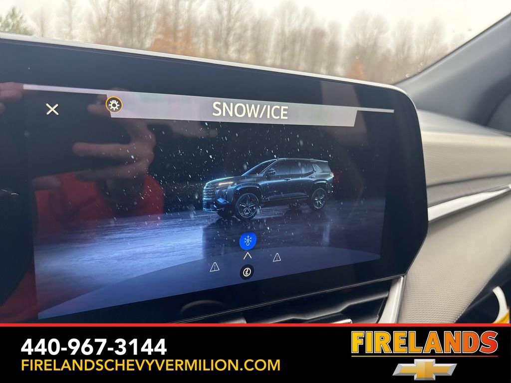 New 2026 Chevrolet Equinox LT w/ Convenience Package II image 24