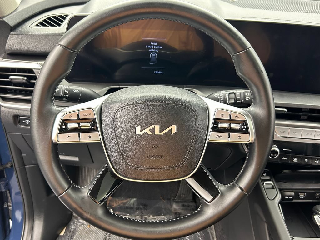 Used 2024 Kia Telluride S w/ S Sunroof Package FWD image 12