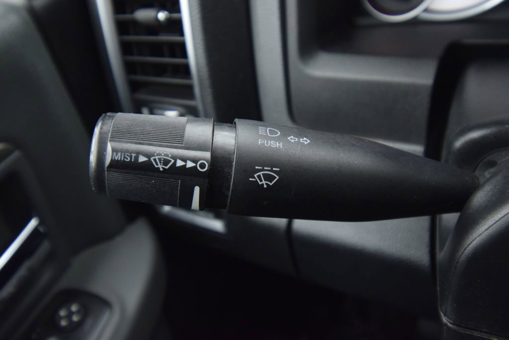 Used 2016 RAM 1500 Big Horn image 32