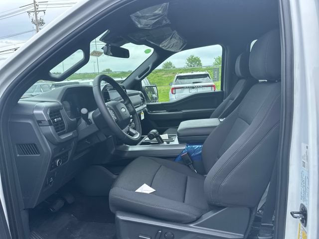 New 2026 Ford F150 XLT w/ Equipment Group 302A MID AWD/4WD image 11