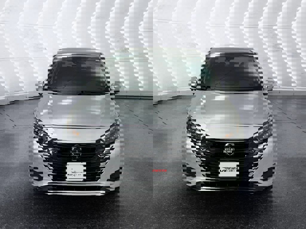 Used 2025 Nissan Versa SV w/ Trunk Package image 2