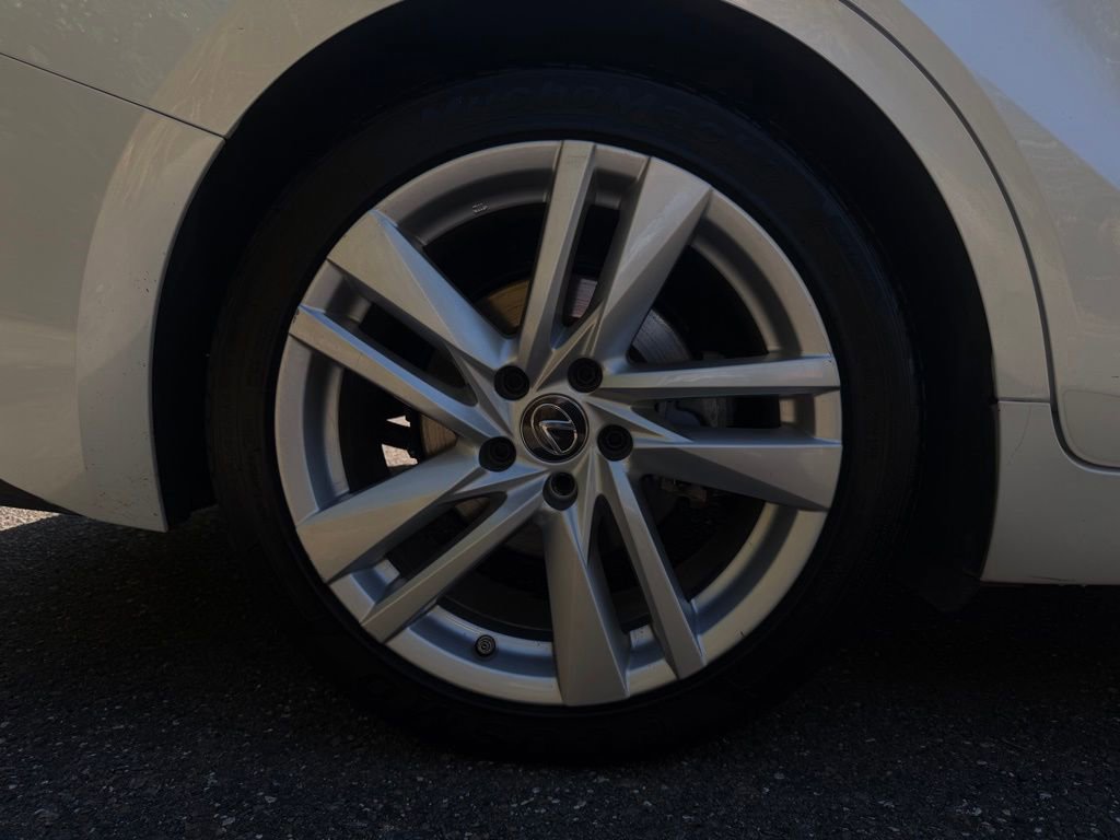 Used 2022 Lexus IS 300 w/ Accessory Package RWD image 14
