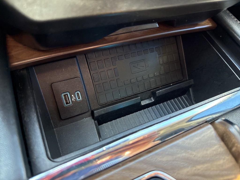 Used 2021 Ford Expedition Platinum image 29