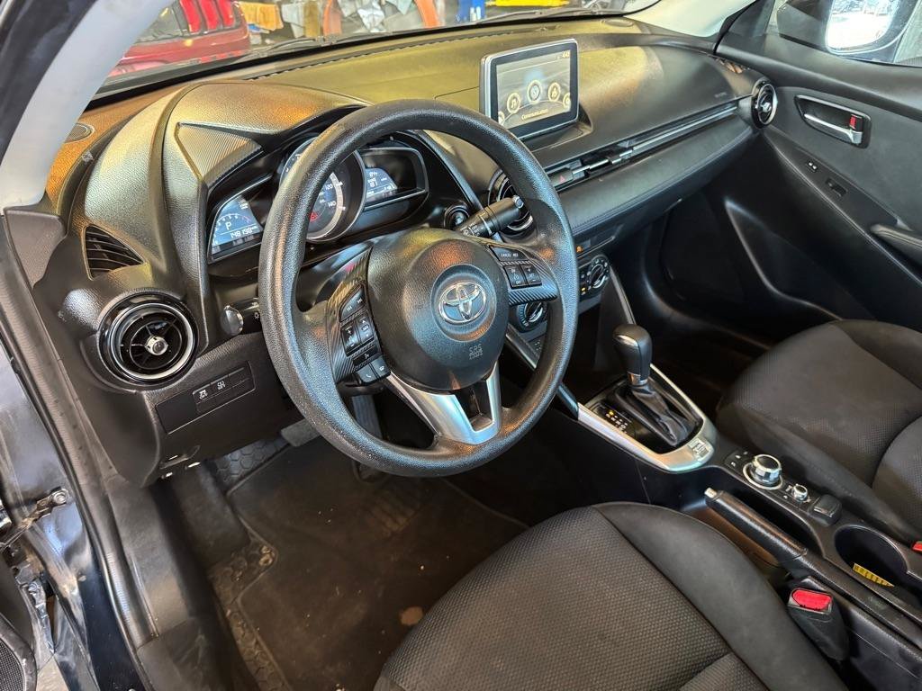Used 2017 Toyota Yaris iA FWD image 9