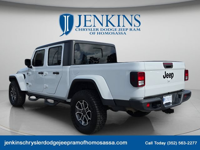 Used 2020 Jeep Gladiator Overland AWD/4WD image 8