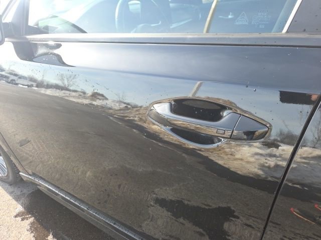 Used 2023 Kia Forte GT-Line w/ GT-Line Premium Package image 21