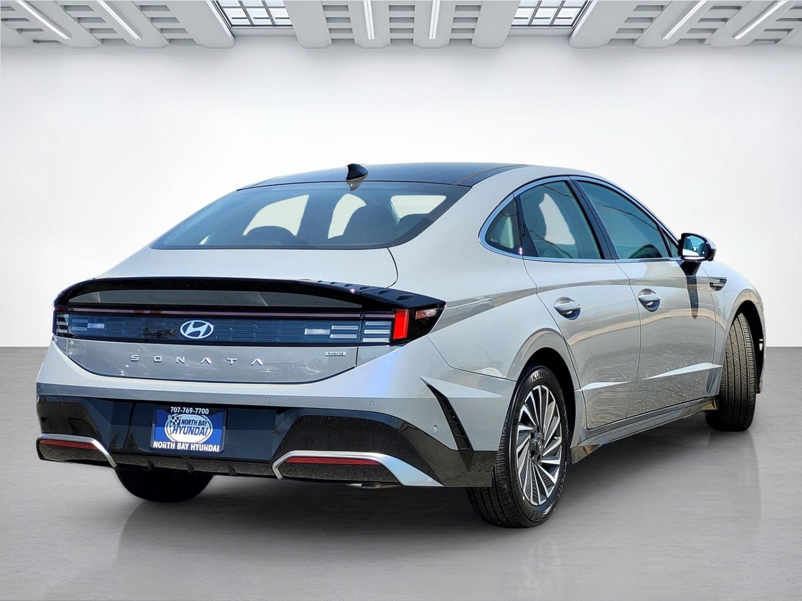 New 2026 Hyundai Sonata Limited FWD image 4
