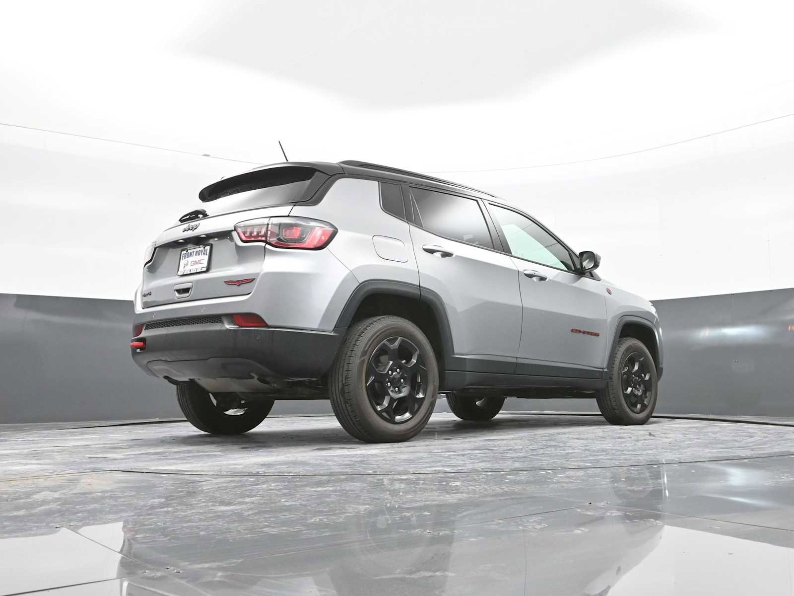 Used 2023 Jeep Compass Trailhawk image 41