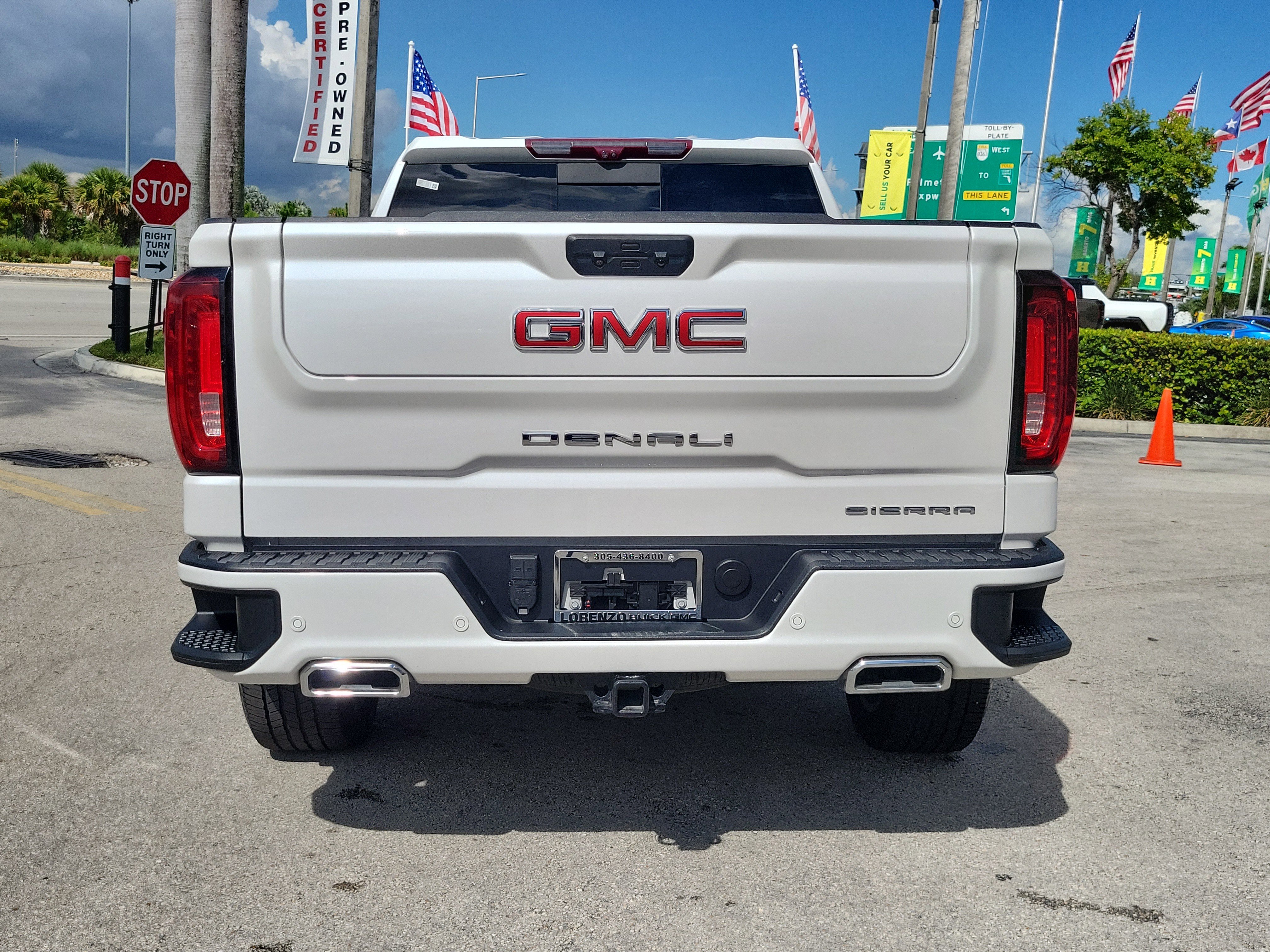 Used 2023 GMC Sierra 1500 Denali w/ Denali Reserve Package image 6