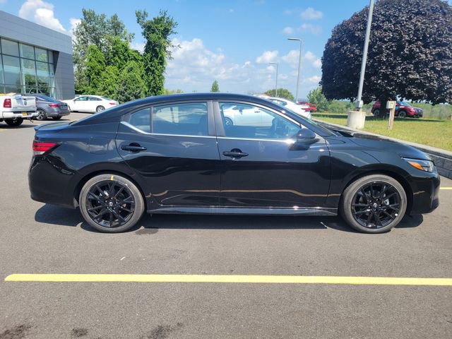 New 2025 Nissan Sentra SR w/ SR Premium Package FWD video 3