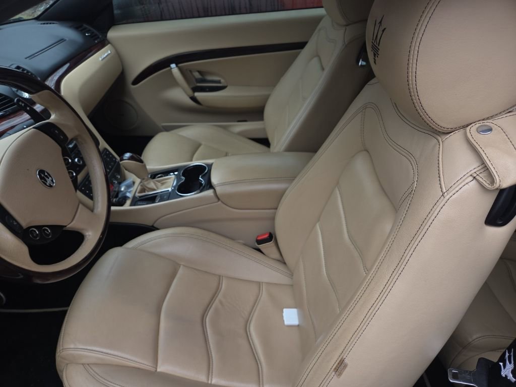 Used 2015 Maserati GranTurismo Convertible image 5