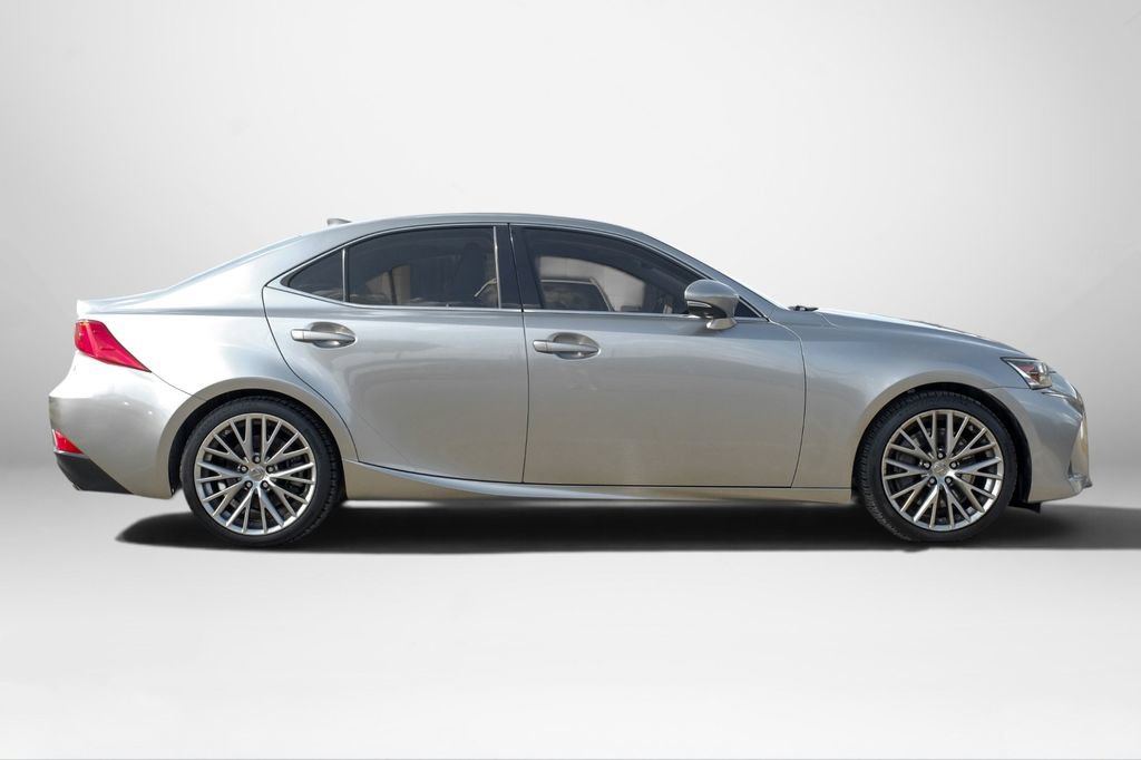 Used 2017 Lexus IS 200t RWD image 5