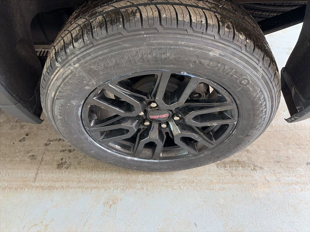 Used 2023 GMC Sierra 1500 Elevation w/ Preferred Package image 16