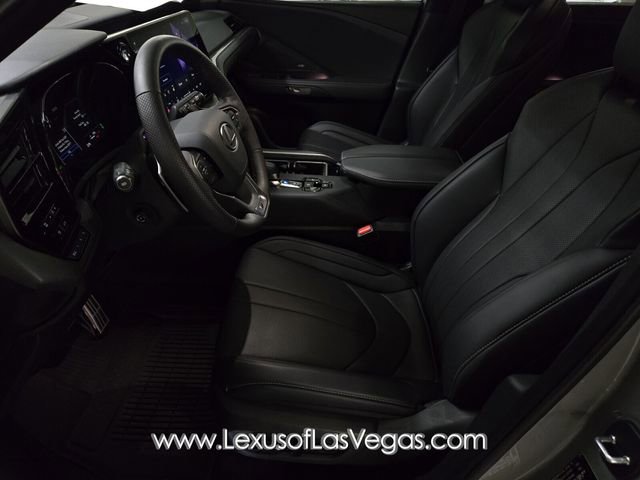 New 2026 Lexus TX 500h AWD image 10