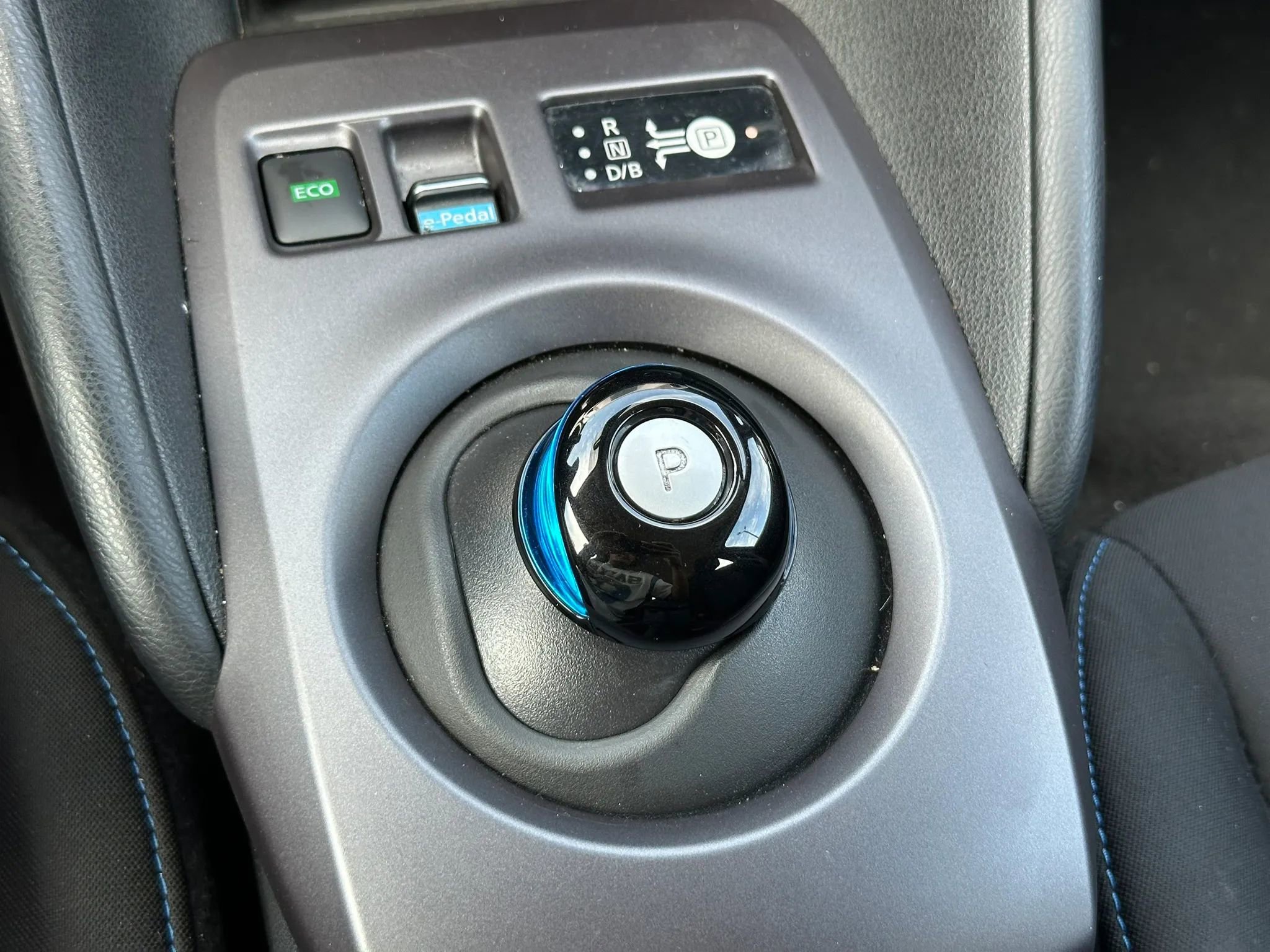 Used 2023 Nissan Leaf S FWD image 39
