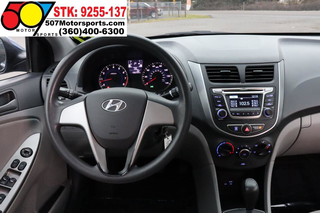 Used 2016 Hyundai Accent SE image 17