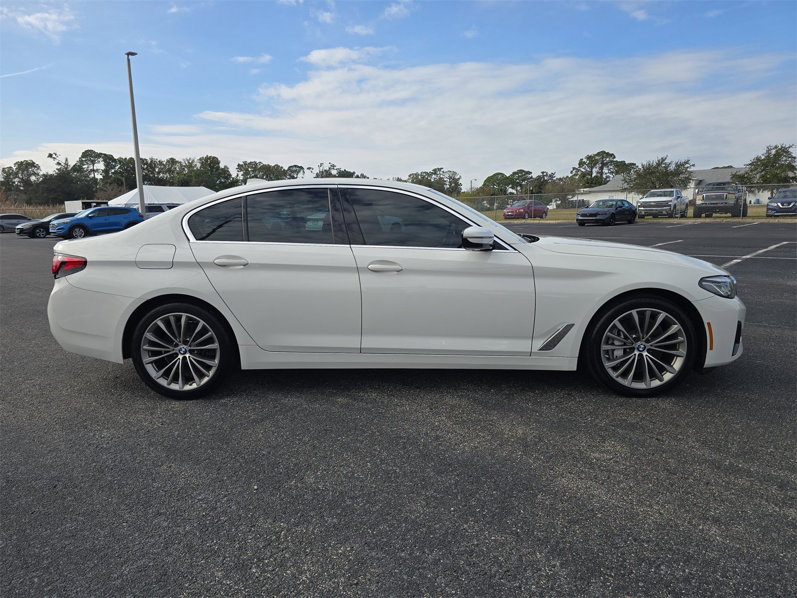 Used 2022 BMW 540i xDrive w/ Convenience Package image 3