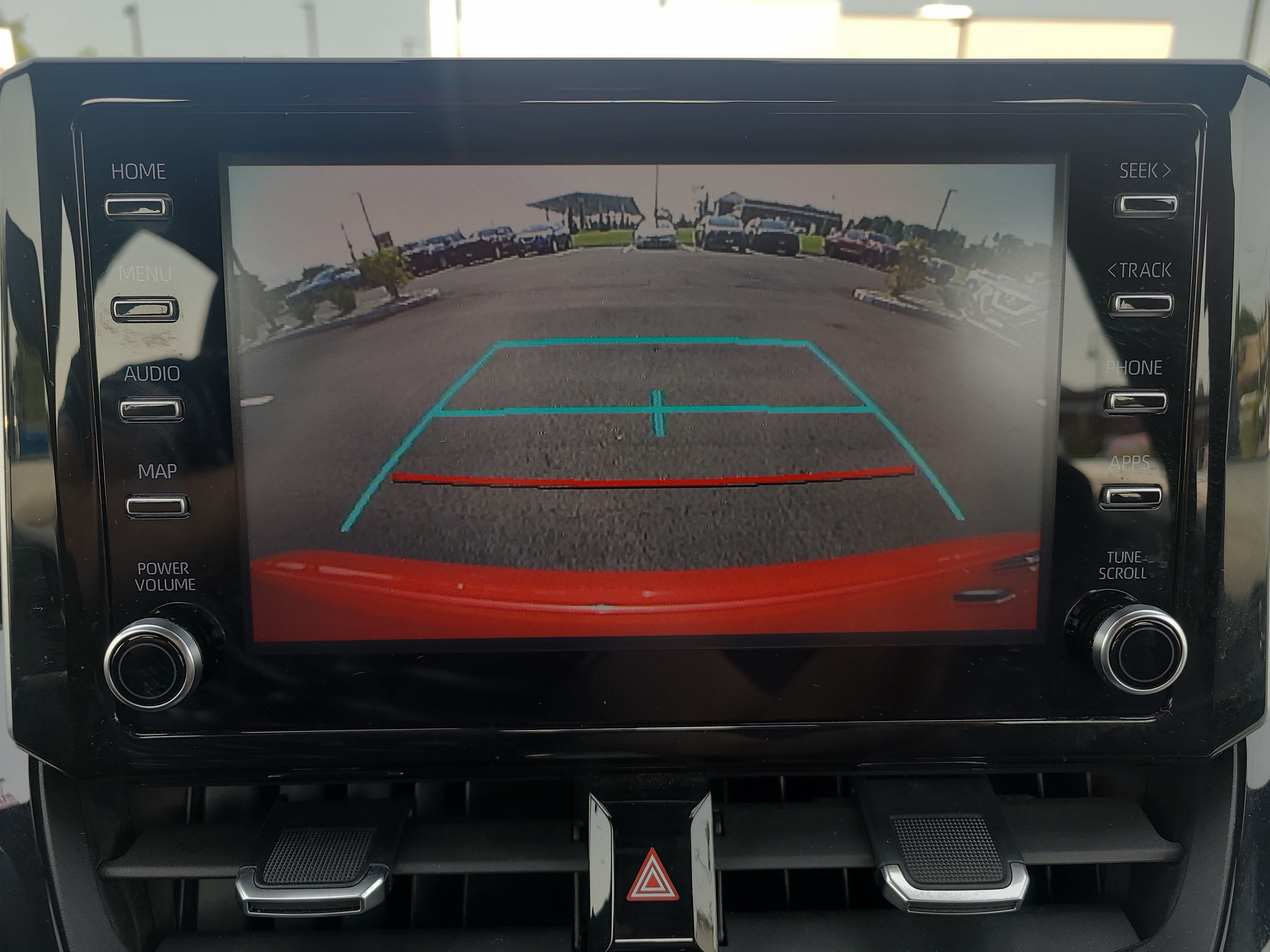 Used 2020 Toyota Corolla SE FWD image 25
