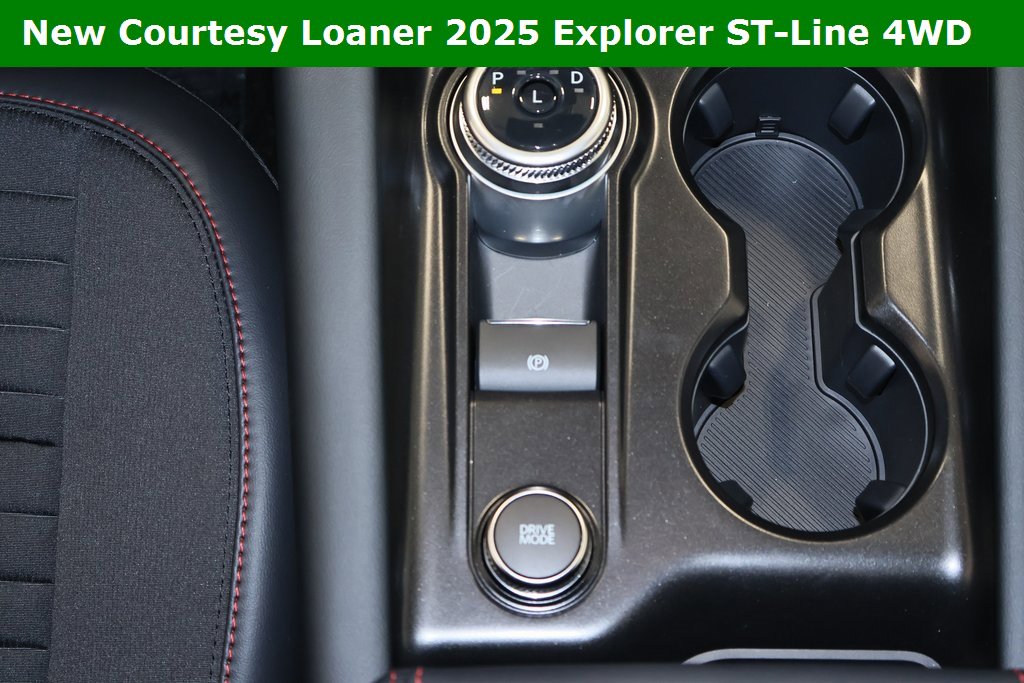 New 2025 Ford Explorer ST-Line w/ Premium Package image 27