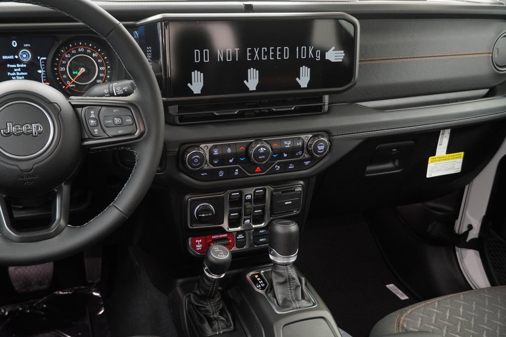 New 2026 Jeep Gladiator Mojave w/ Safety Group AWD/4WD image 21
