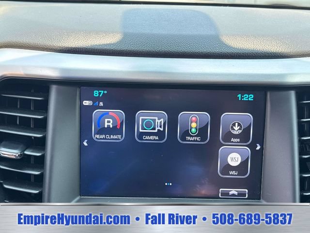 Used 2018 GMC Acadia SLT AWD/4WD image 32