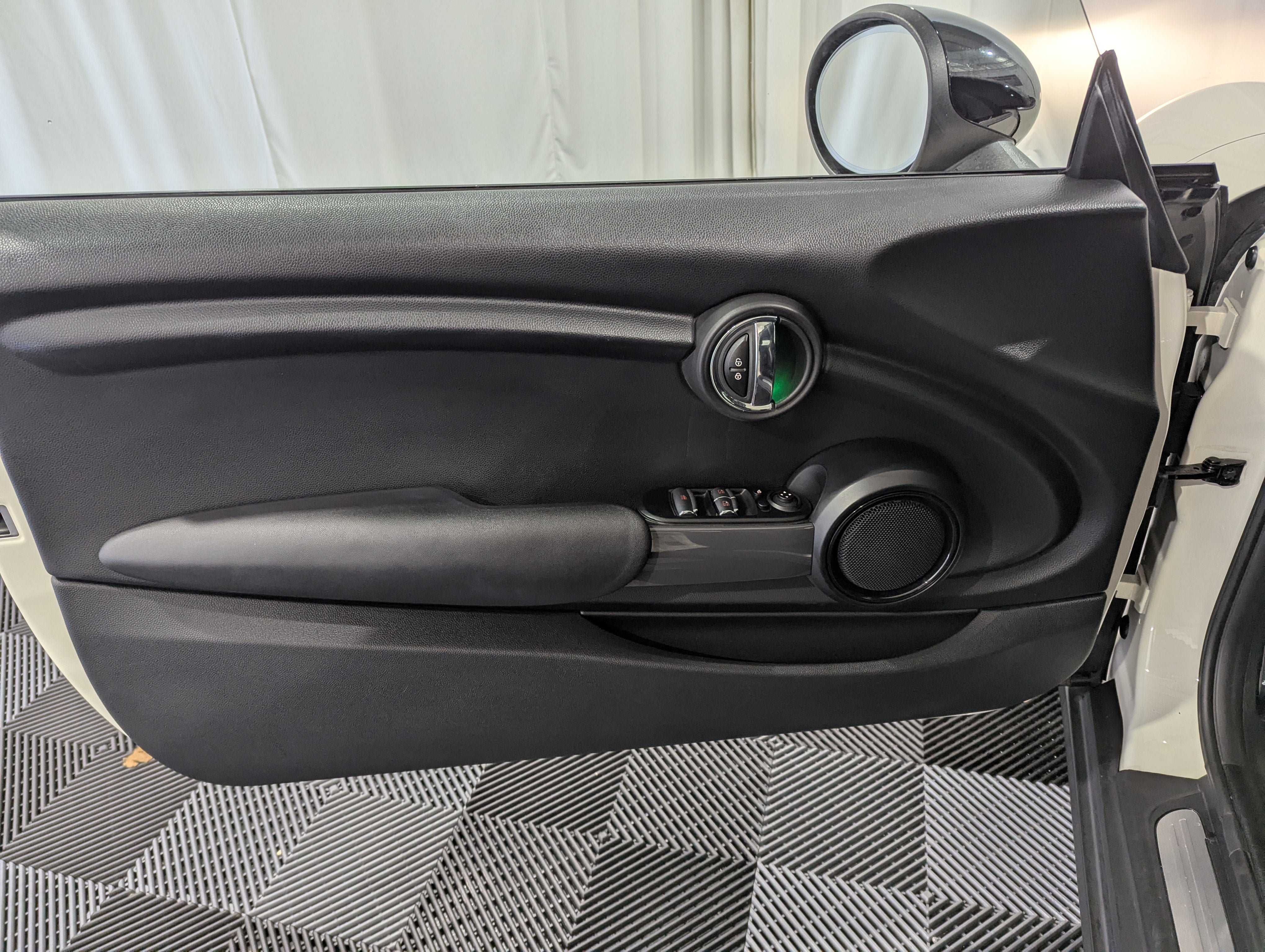 Used 2017 MINI Cooper Convertible FWD image 11