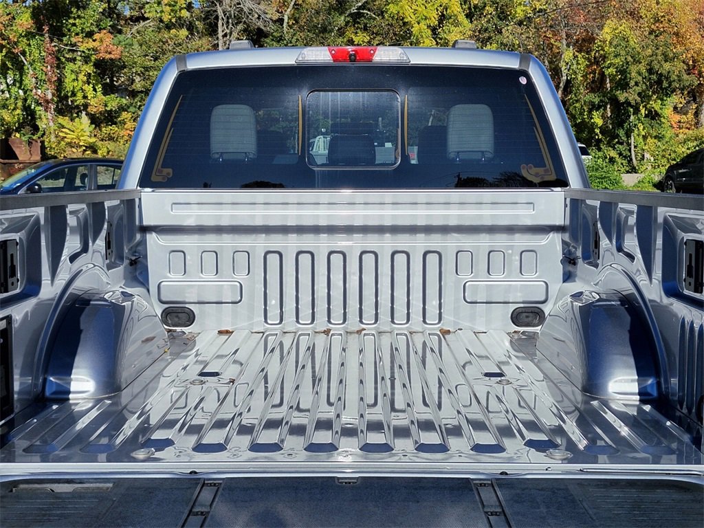 Used 2023 Ford F150 Lightning Platinum image 30