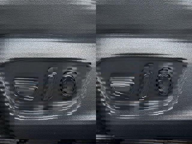 Used 2024 Toyota Camry SE image 25