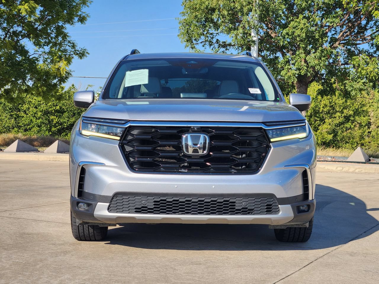 Certified 2023 Honda Pilot Elite image 2