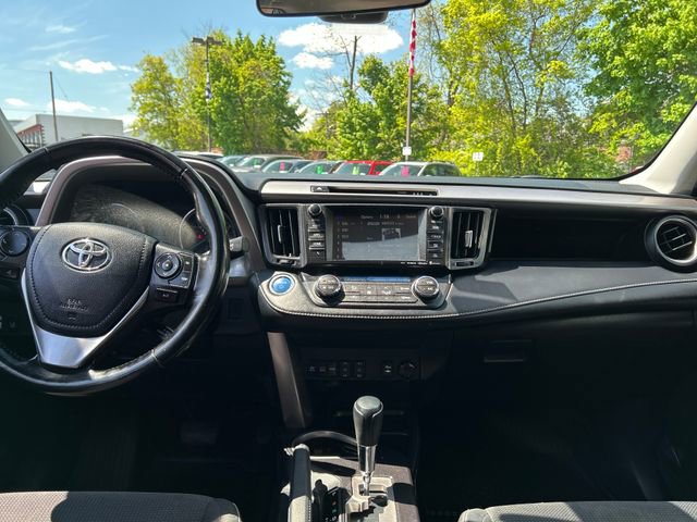 Used 2018 Toyota RAV4 XLE w/ Convenience Package AWD/4WD image 13