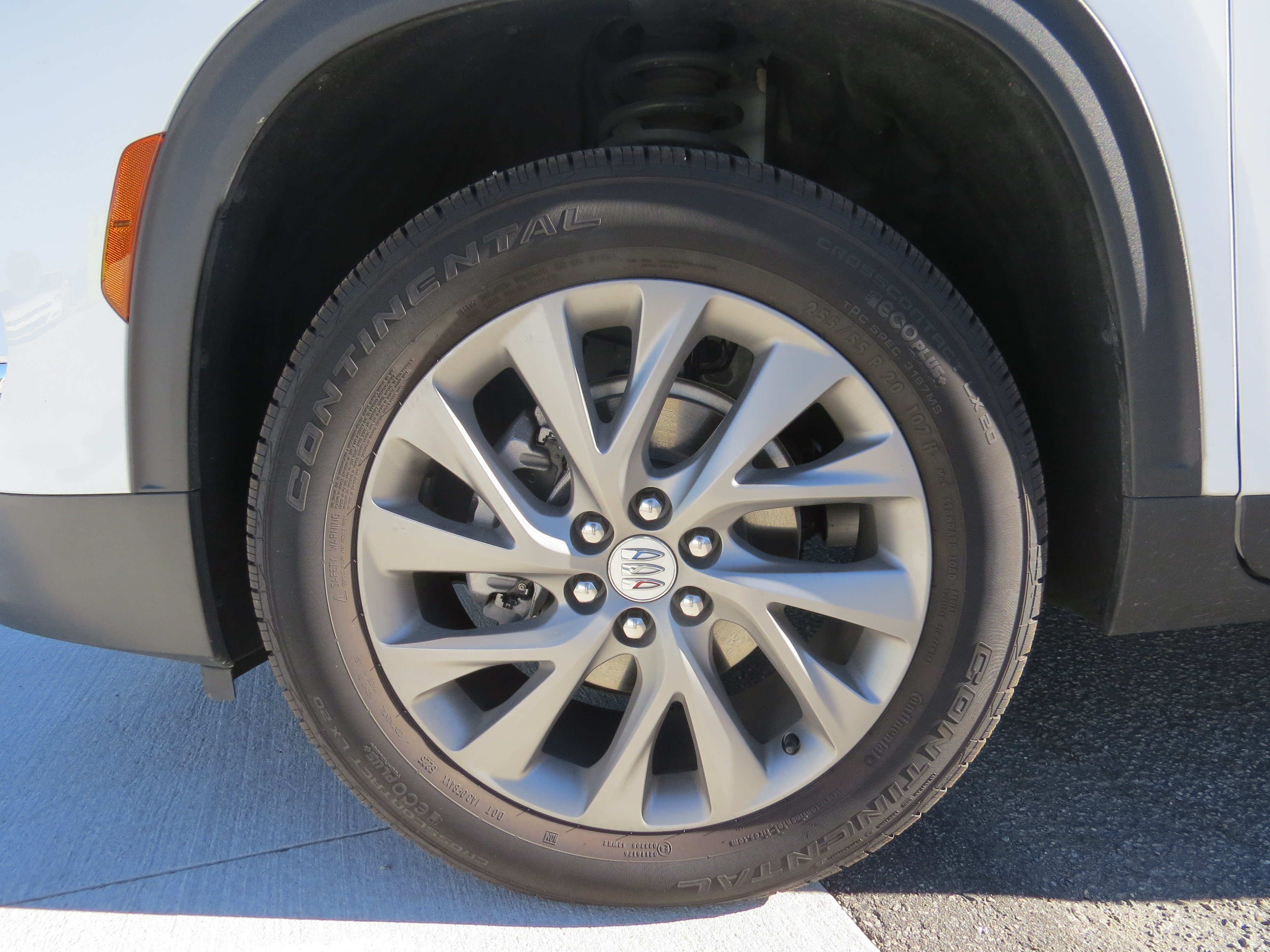 Used 2026 Buick Enclave Preferred FWD image 9