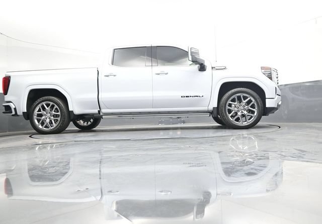 Used 2026 GMC Sierra 1500 Denali w/ Denali Reserve Package AWD/4WD image 30