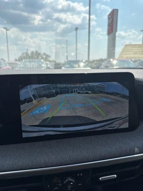 New 2026 Nissan Kicks SV image 15