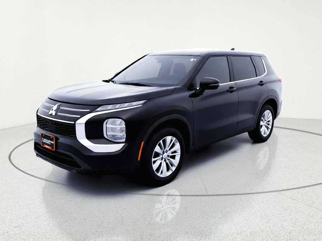 New 2026 Mitsubishi Outlander ES FWD image 2