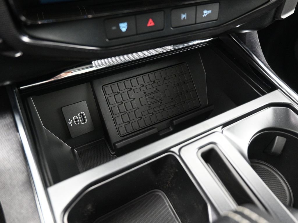 New 2025 Ford F150 Lightning Platinum w/ Dark Elements Package image 17