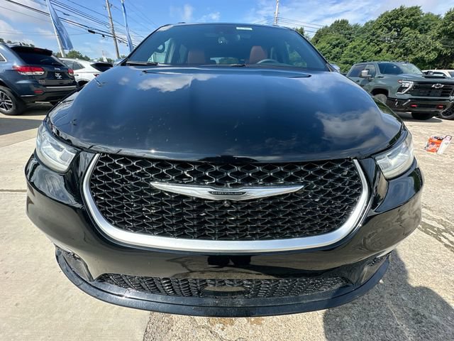 Used 2024 Chrysler Pacifica Pinnacle AWD/4WD image 34