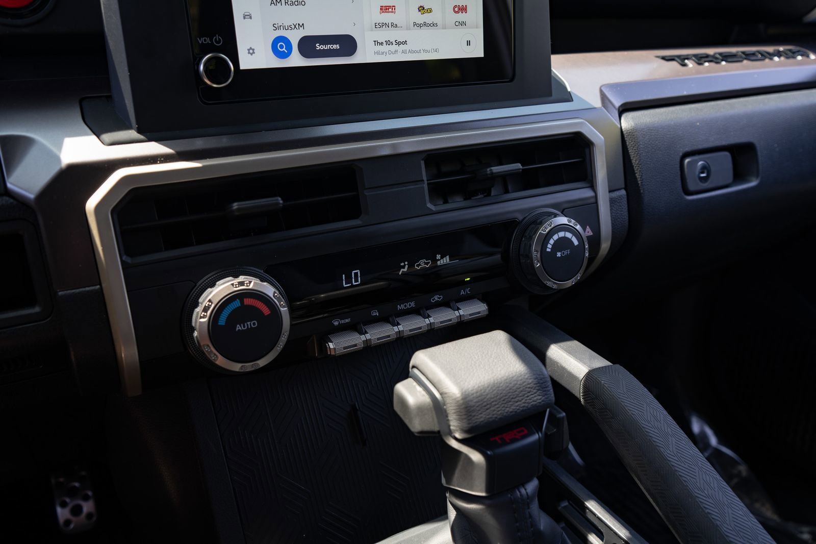 Used 2025 Toyota Tacoma TRD Sport AWD/4WD image 24